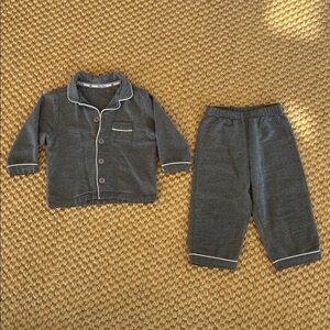 Petite Plume Flannel Gray Pajama Set (2T)